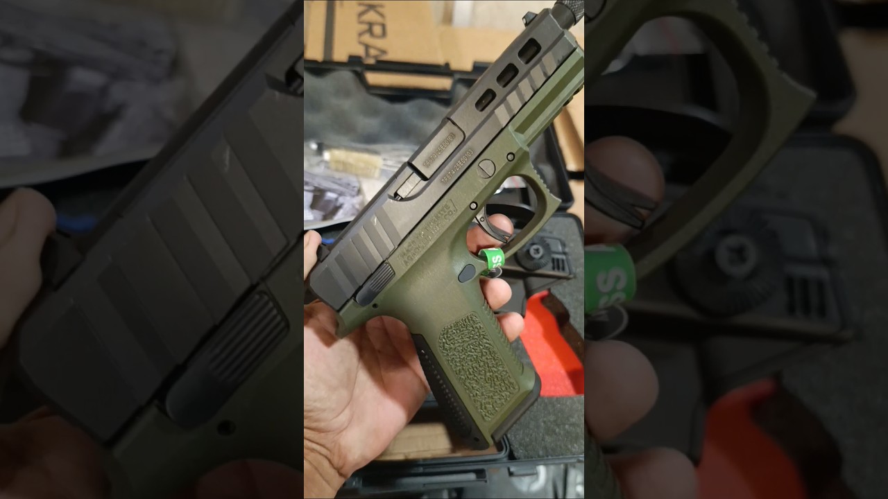 Kor fx 9 Sr Green 9mm pistol Made in Turkey #airsoftgun #airgun #shorts #9mmpistol #mm2 #shortvideo