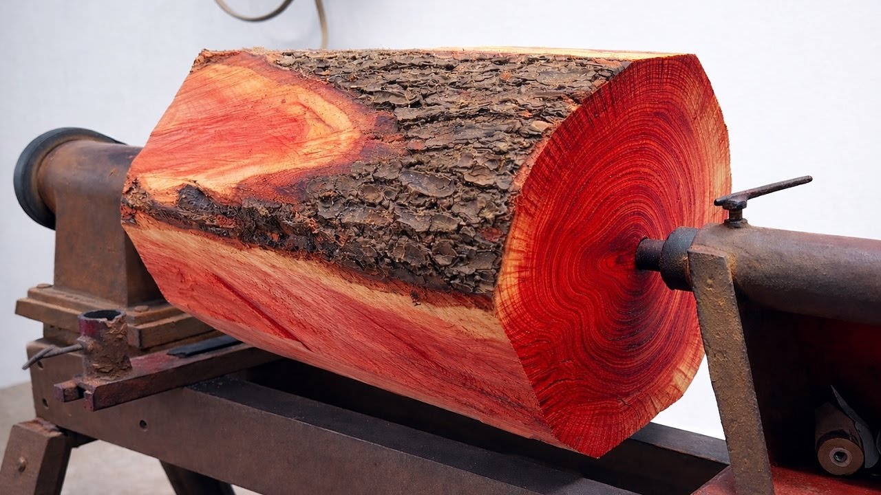 An Amazing Project by a 60 year old Carpenter! The Secret to Creating Miracles on a Wood lathe