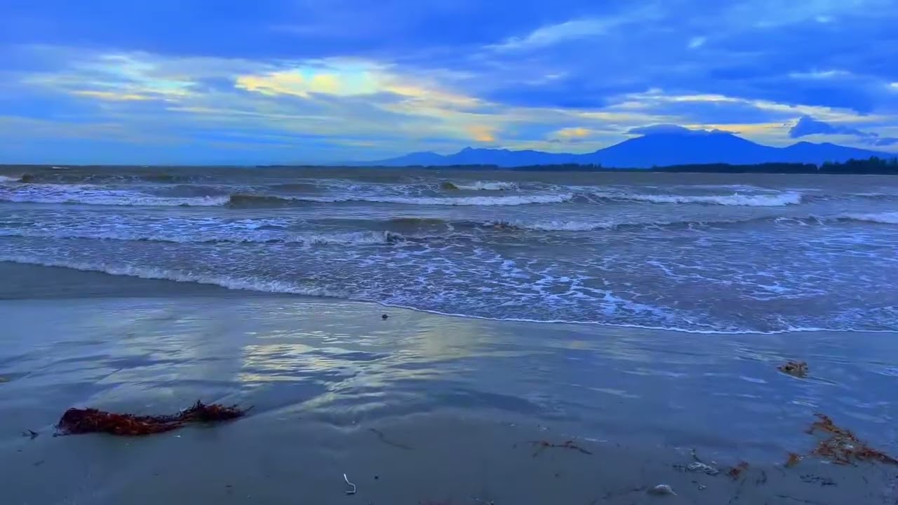 Full Un-Looped Sunset on a Tropical Beach | Peaceful Ocean Sounds to Relax & Fall Asleep Fast | 4K