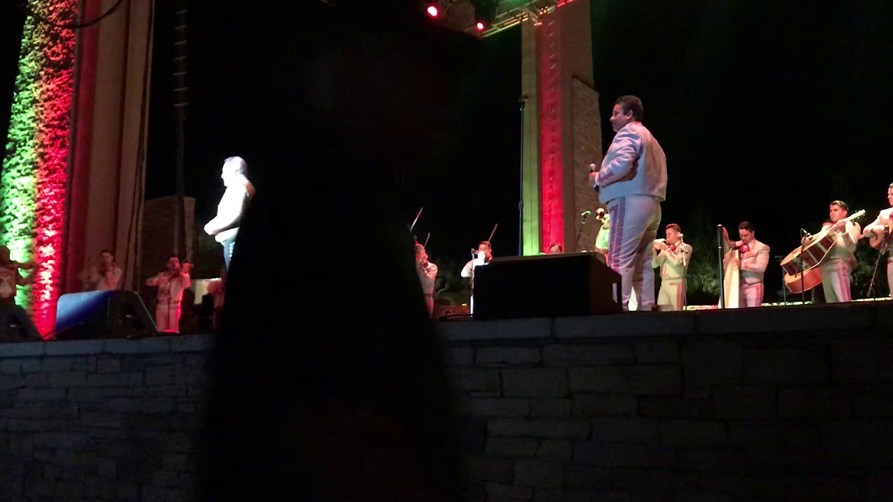Mariachi Sol de Mexico y Mariachi Cobre - Así Soy Yo