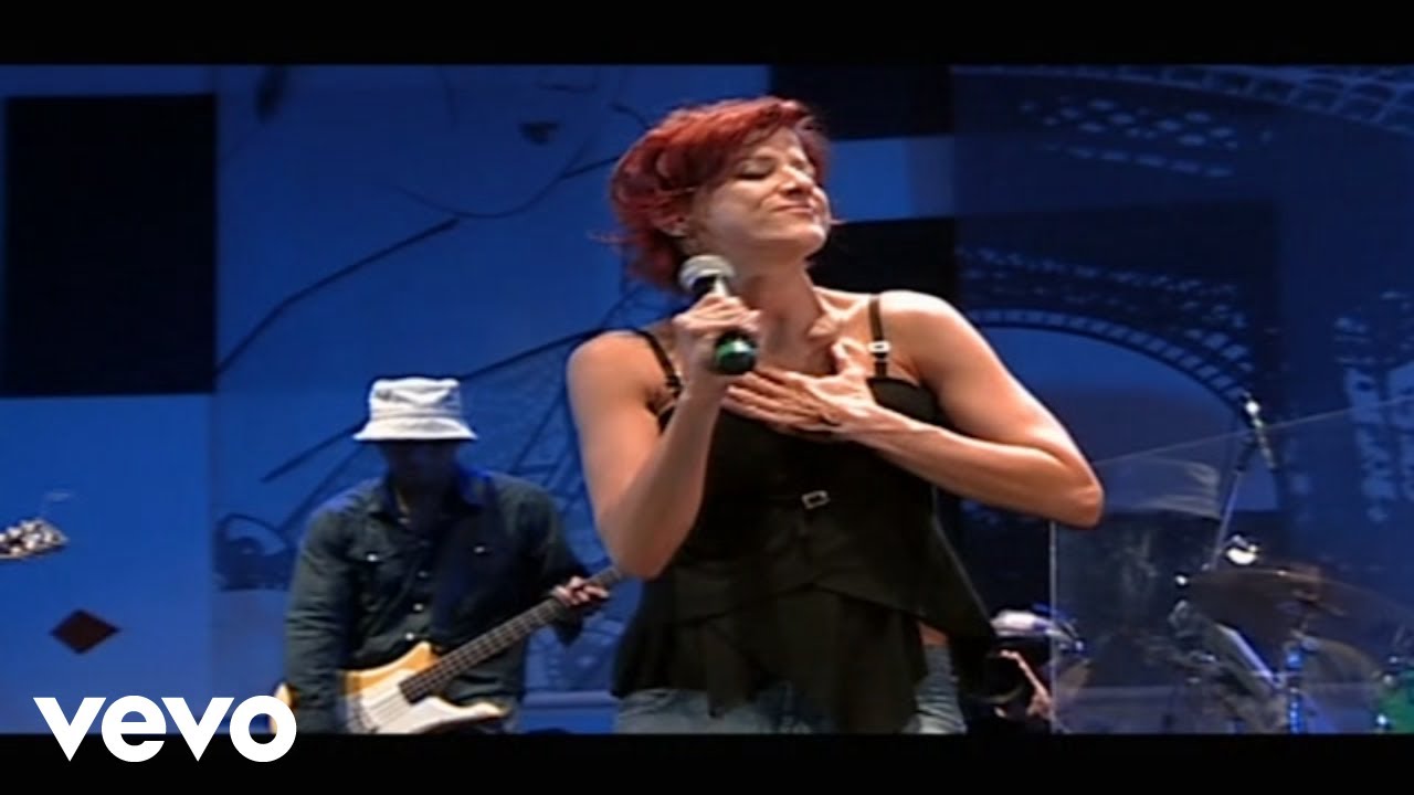 Bossacucanova - Águas De Março (Ao Vivo No Rio De Janeiro / 2005)
