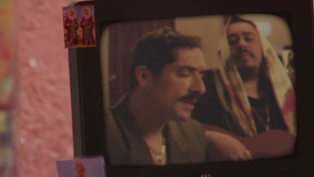 Daniel, Me Est&aacute;s Matando - Gracias (Video Oficial)