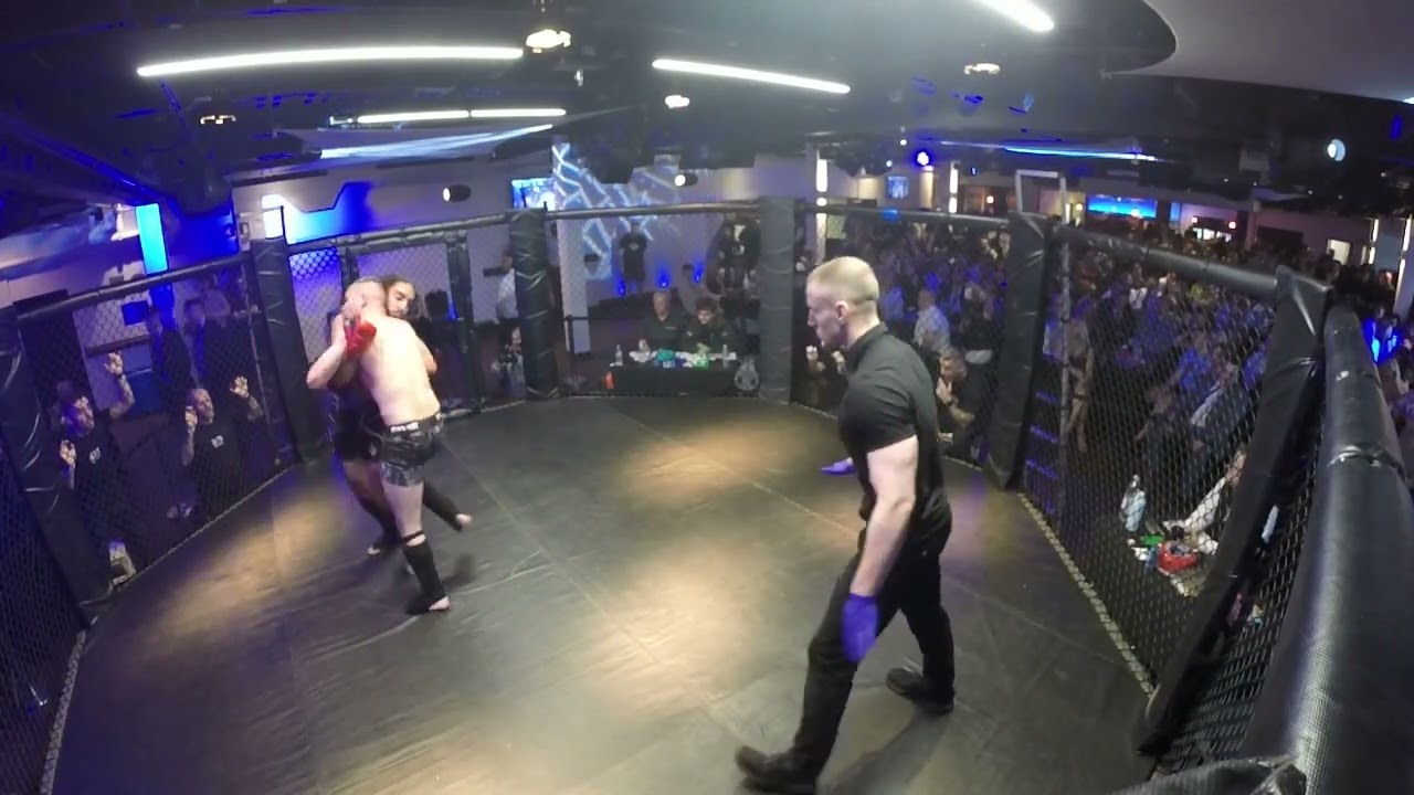 MIDDLESBOROUGH  | MMA |  JOSH SINGH VS CHRIS SNOWDON
