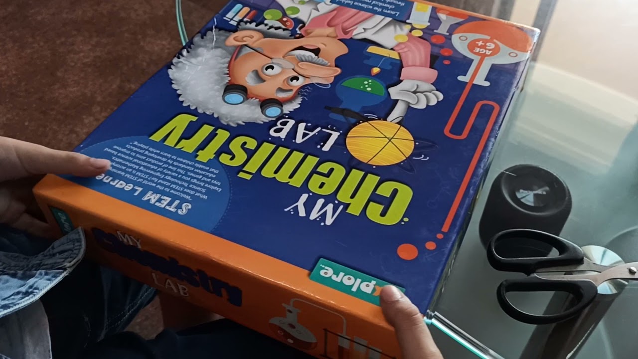 unboxing my chemistry lab kit