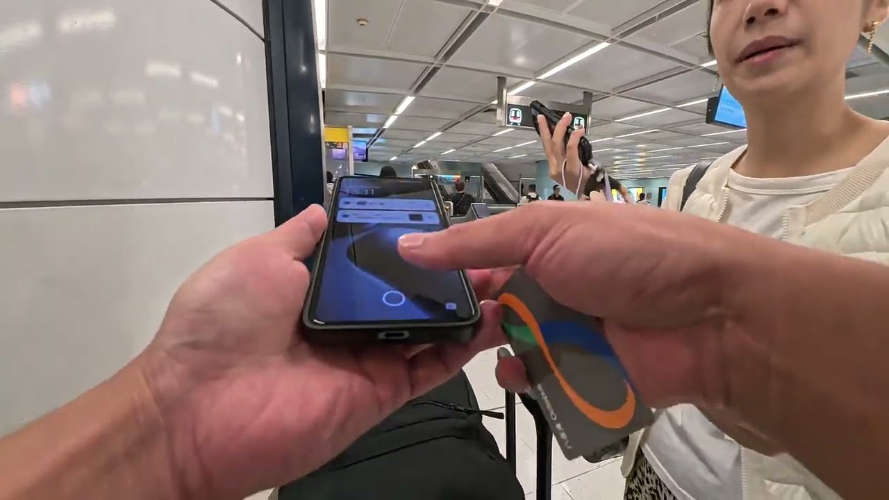 20250916 香港機場快捷買八達通卡