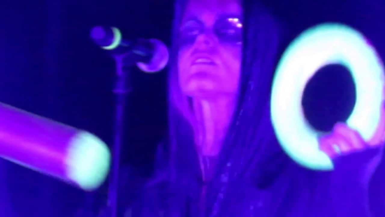 The Knife - 'Raging Lung' (Live in Brussels)