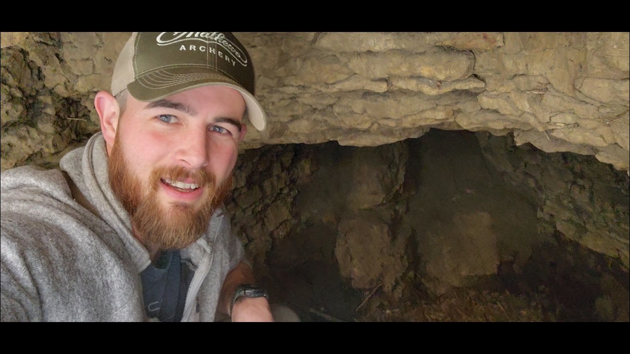 Checking out a sinkhole cave!