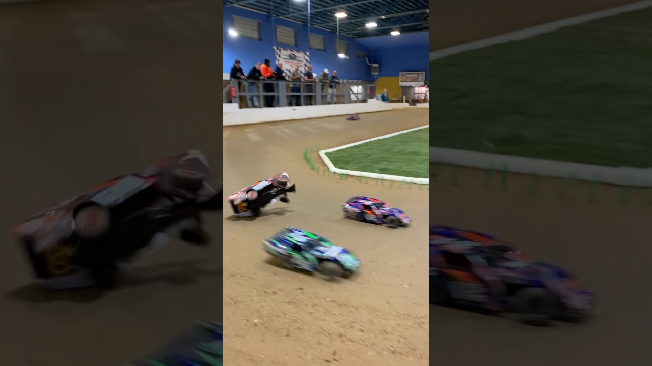 Traxxas modified racing on the new indoor dirt oval track #rccar #traxxas