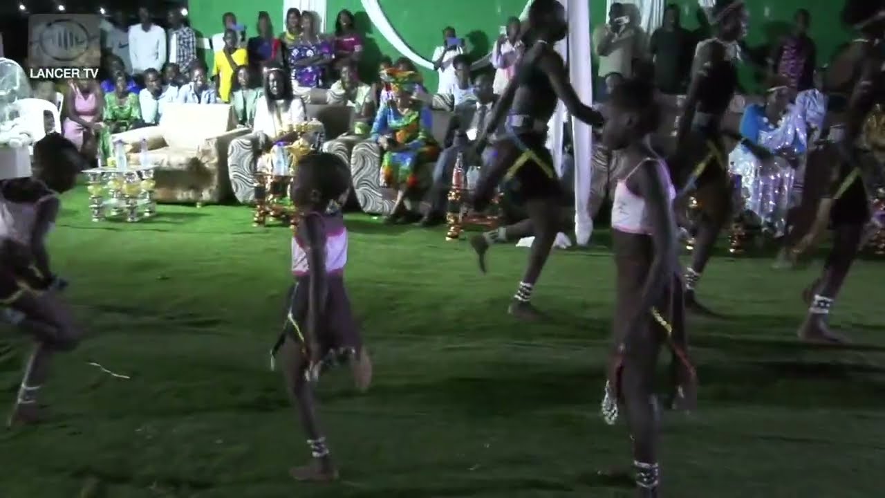 Awan Markuau cultural performance at twic mayardit cultural week by Nyanjur Deng Yom