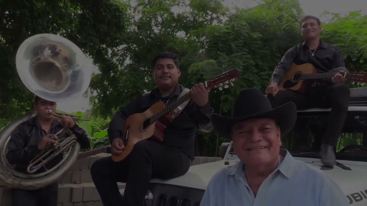 AMIGOS DE LA INFANCIA.- ÁLVARO MONTERRUBIO Y SU SANTA CECILIA
