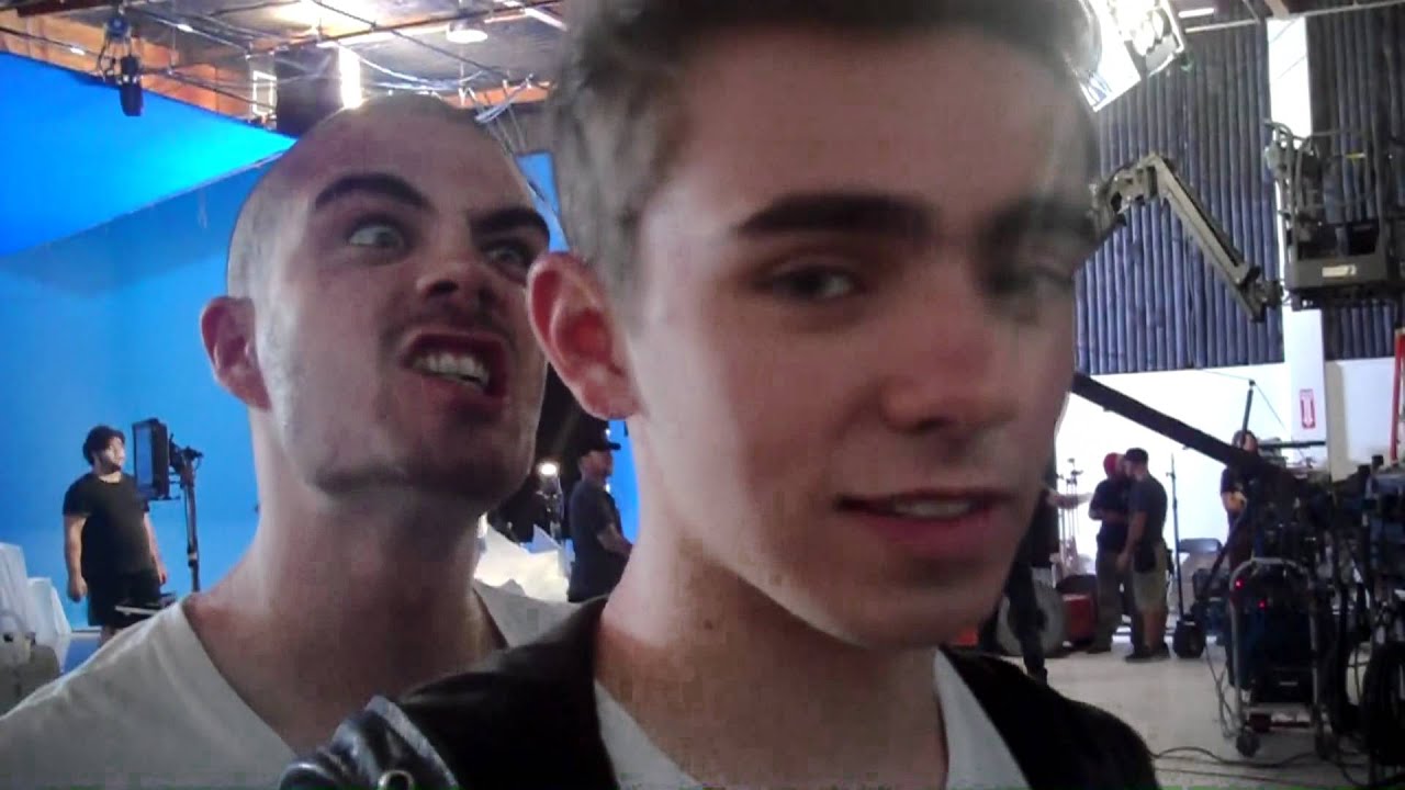 #WantedWednesday - Chasing The Ice (Age 4)