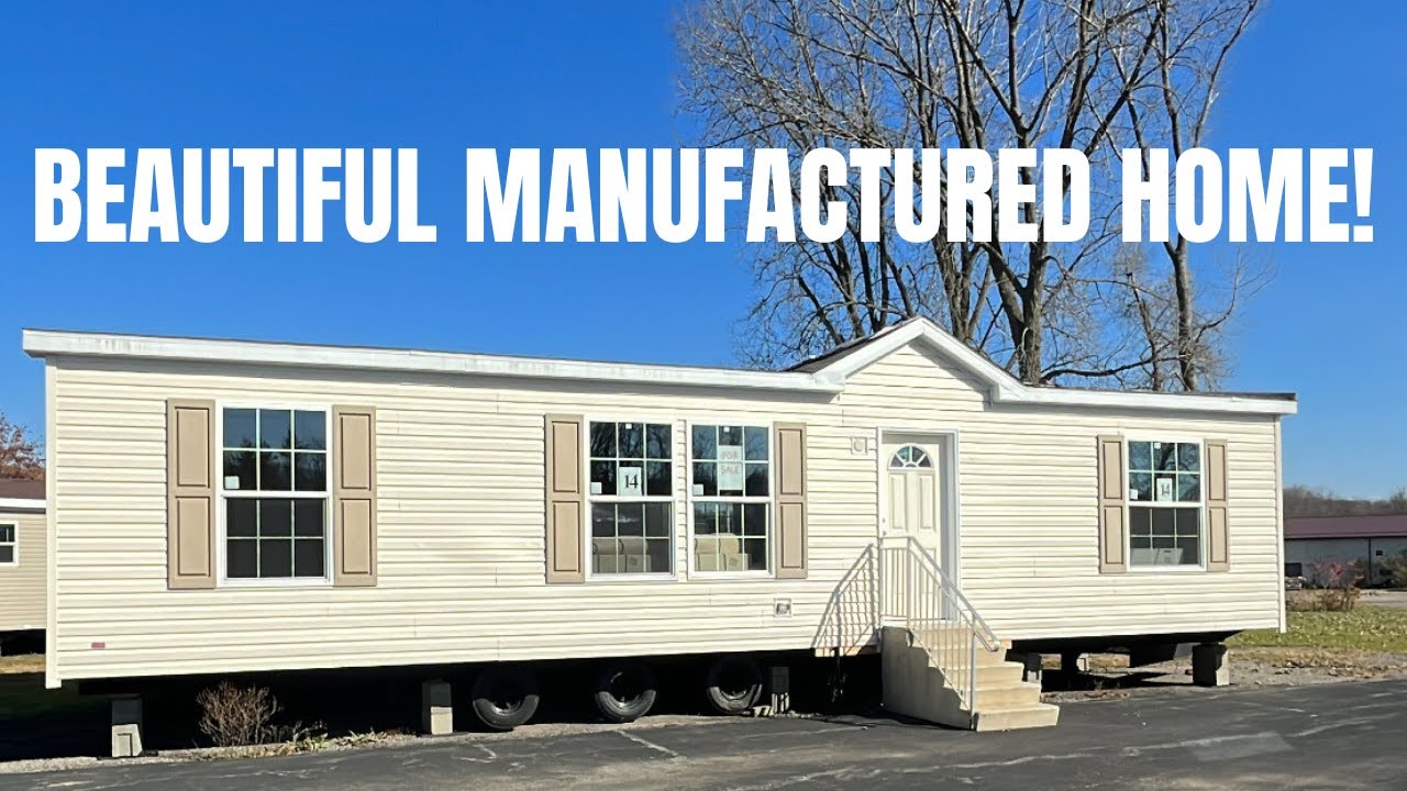 BEAUTIFUL MANUFACTURED HOME!