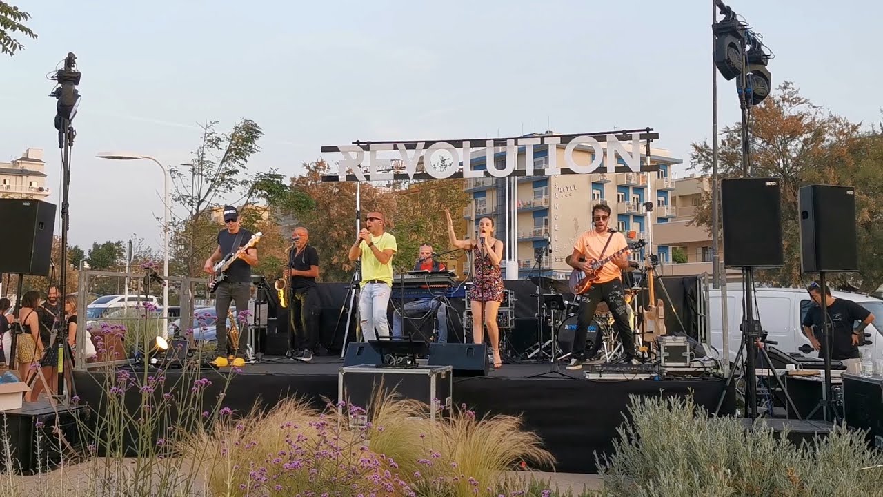Revolution Live Band in Riccione