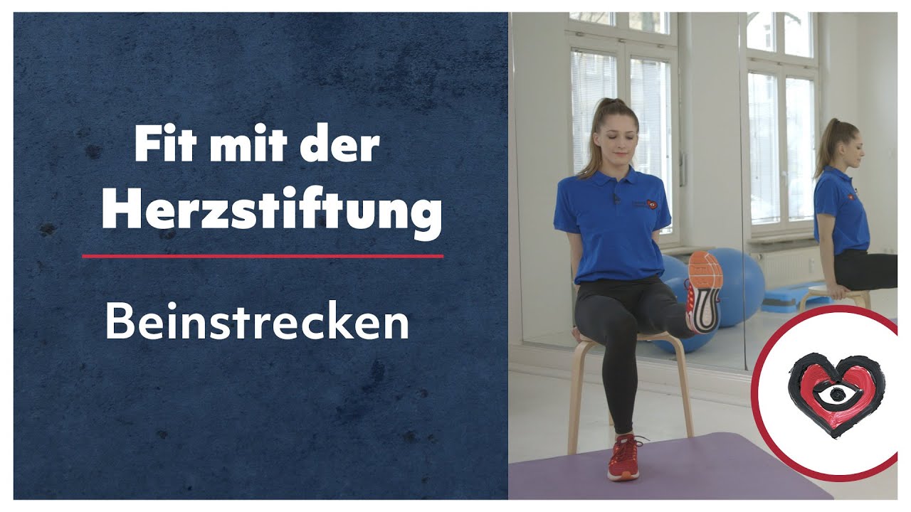 Fit mit der Herzstiftung - Beinstrecken im Sitzen