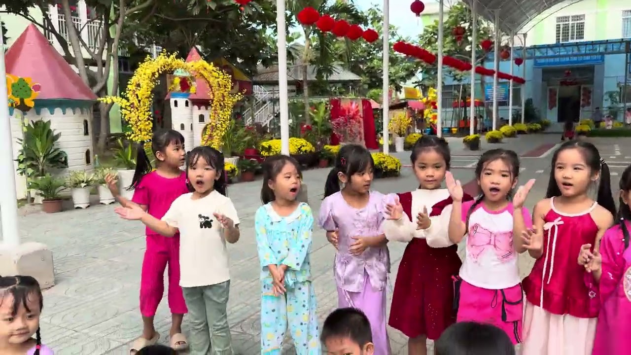 Xúc xắc xúc xẻ