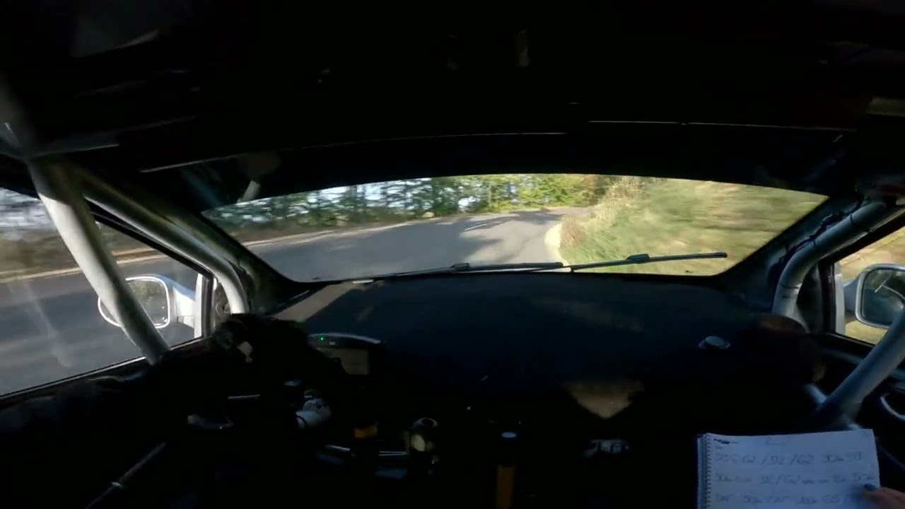 rallye montbrisonnais 2023 twingo R2 es3