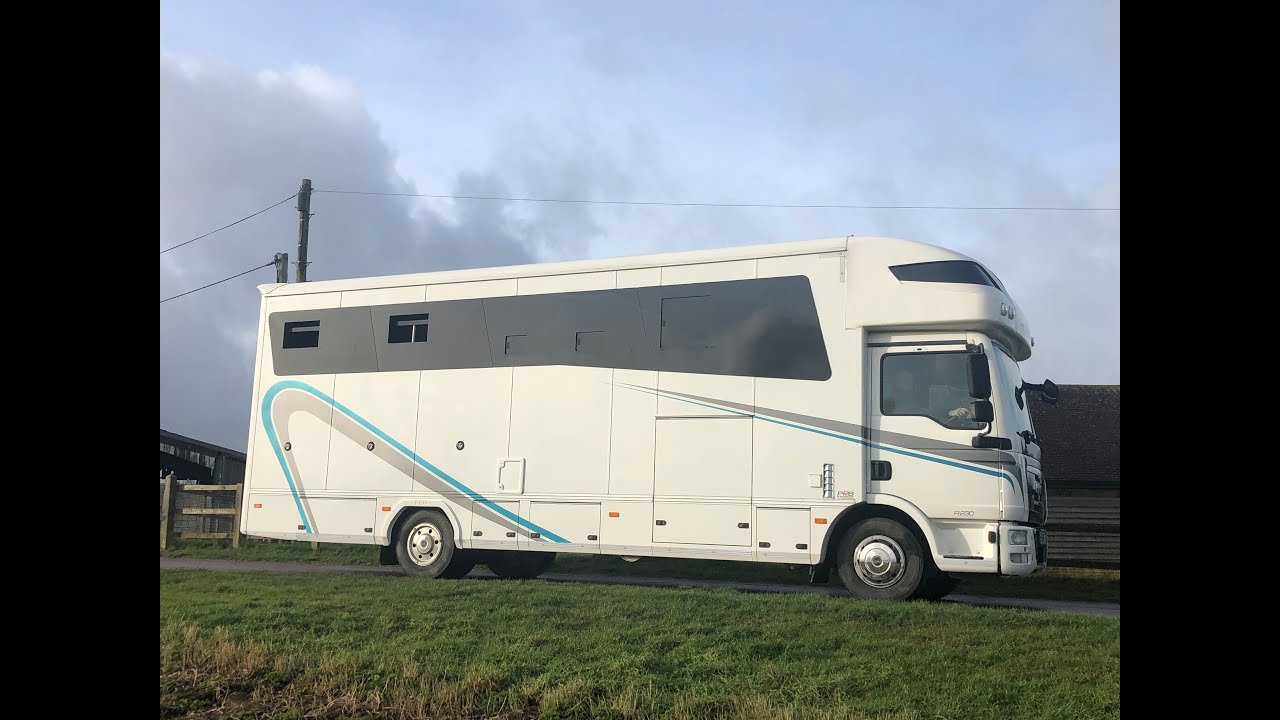 Our fantastic horsebox is for sale! Details are on Horsequest. Check out the photos here!