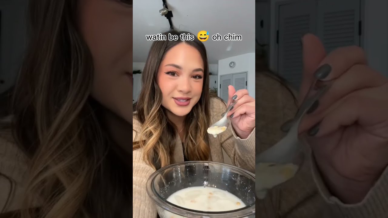Have you seen a White man drinking 🇳🇬Nigerian ijebu garri today🤣😅📌