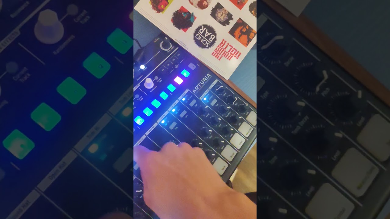 drum machine jam session