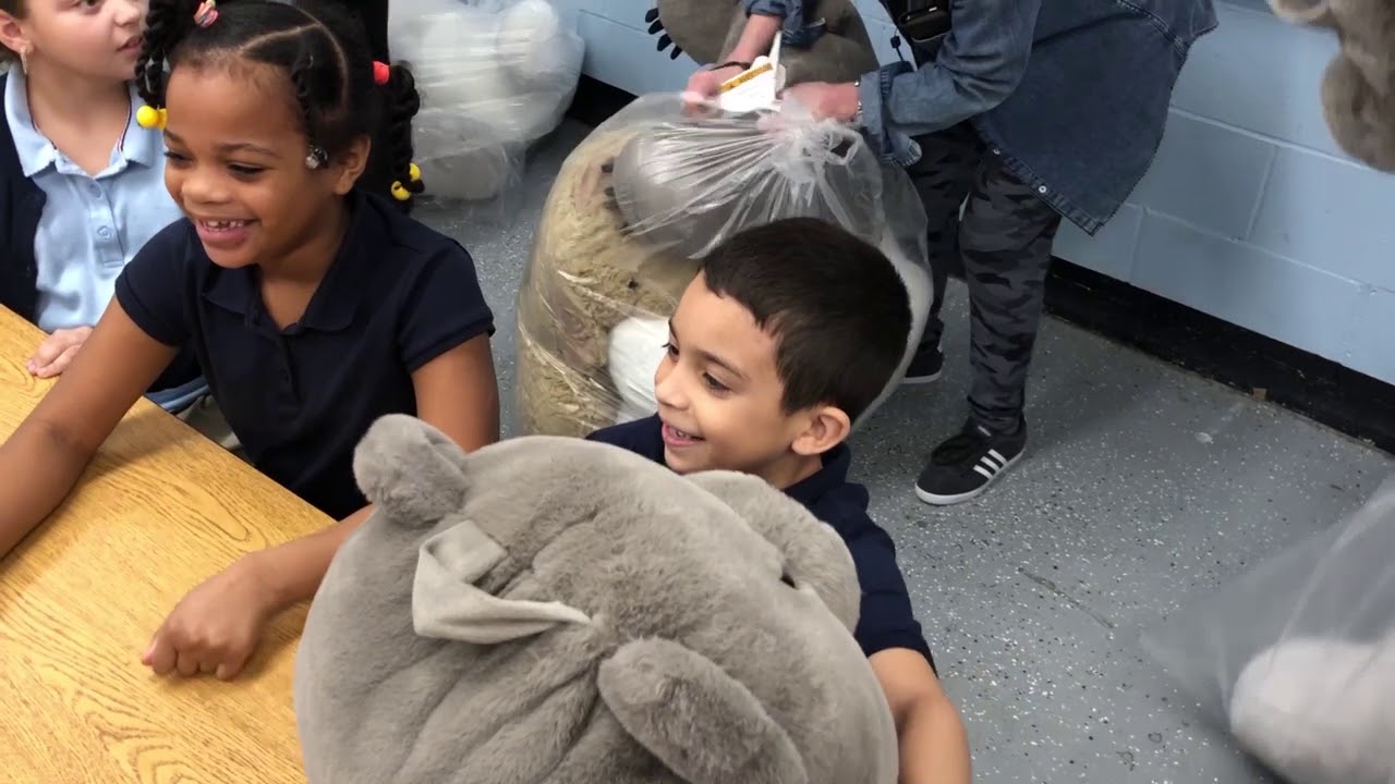 Hampden Clerk of Courts Laura Gentile organizes gift bears for Dorman School kids