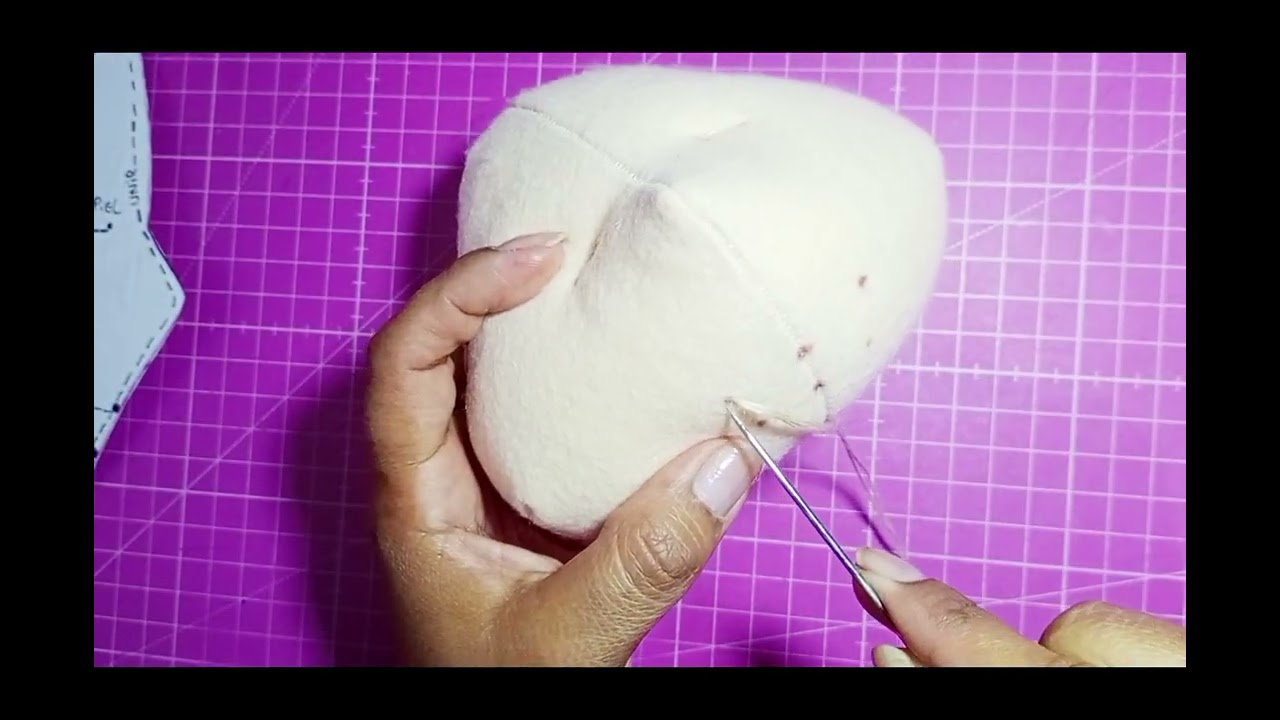 Cabeza del topo Gigio como hacer sus facciones con ataques 