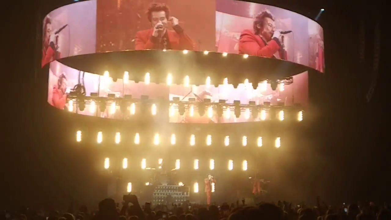 Harry Styles - Oberhausen - März 2018 - Show Ending with #Kiwi
