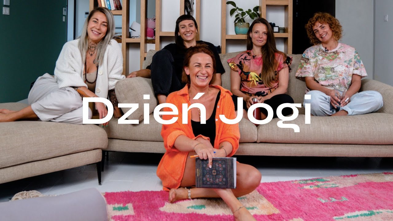 Rozmowa na Dzień Jogi - Joginki na kanapie