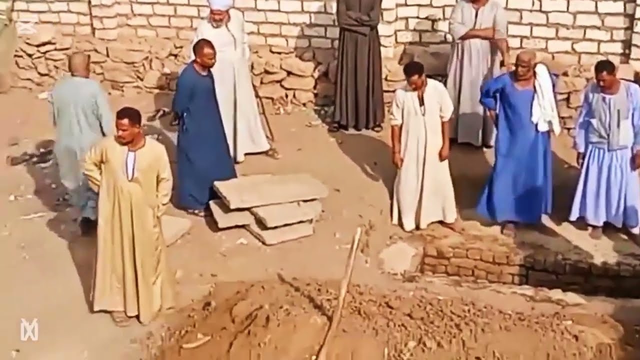 تشييع جثمان الراحل الشريف السيد تقادم بن الشريف إسماعيل النقشبندي إلى مثواه الأخير