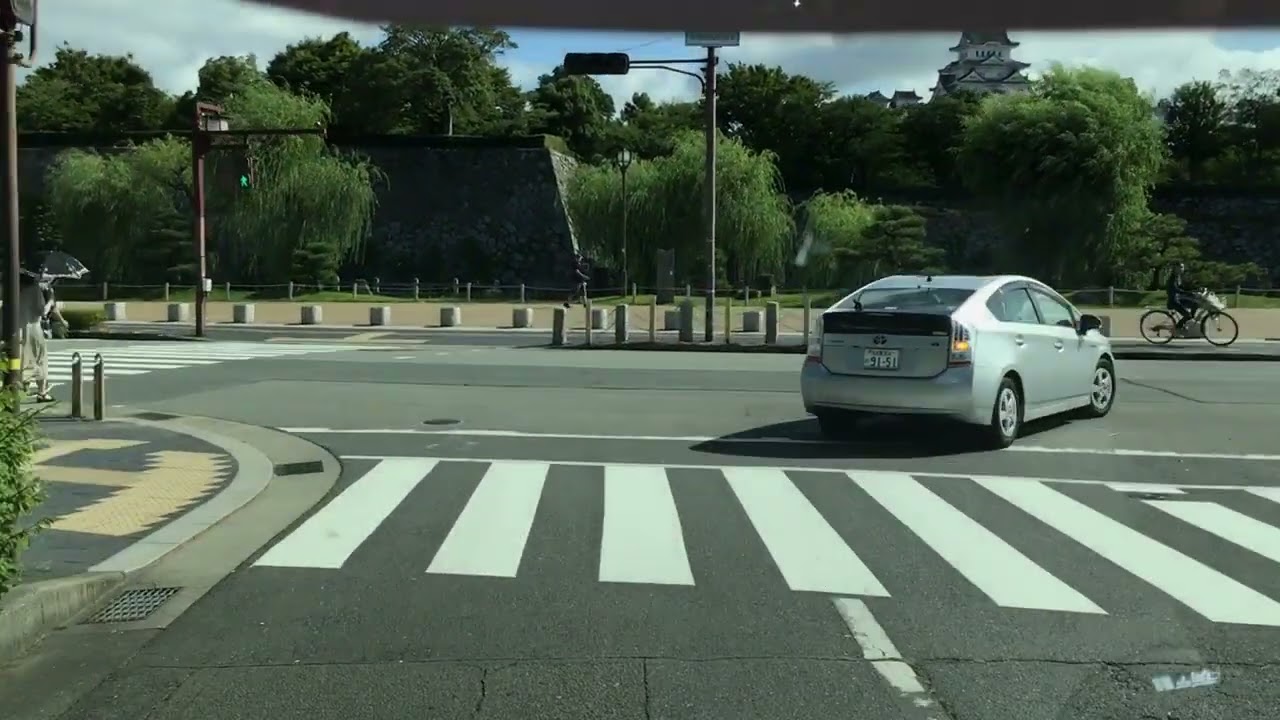 兵庫県 姫路城駐車場へ   //\\