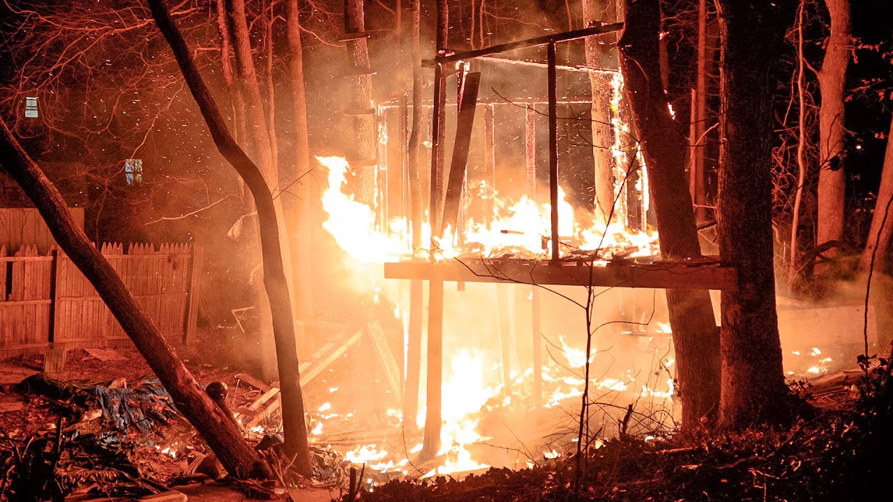 PRE ARRIVAL Working TREE HOUSE Fire Lakewood, New Jersey 3/7/22