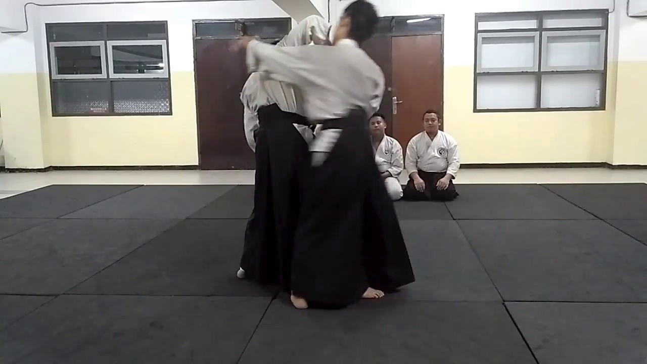 aikidosurabaya munedori iriminage