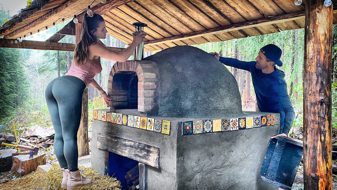 TIMELAPSE - DIY Wood Fired BRICK & COB PIZZA OVEN - Start to Finish