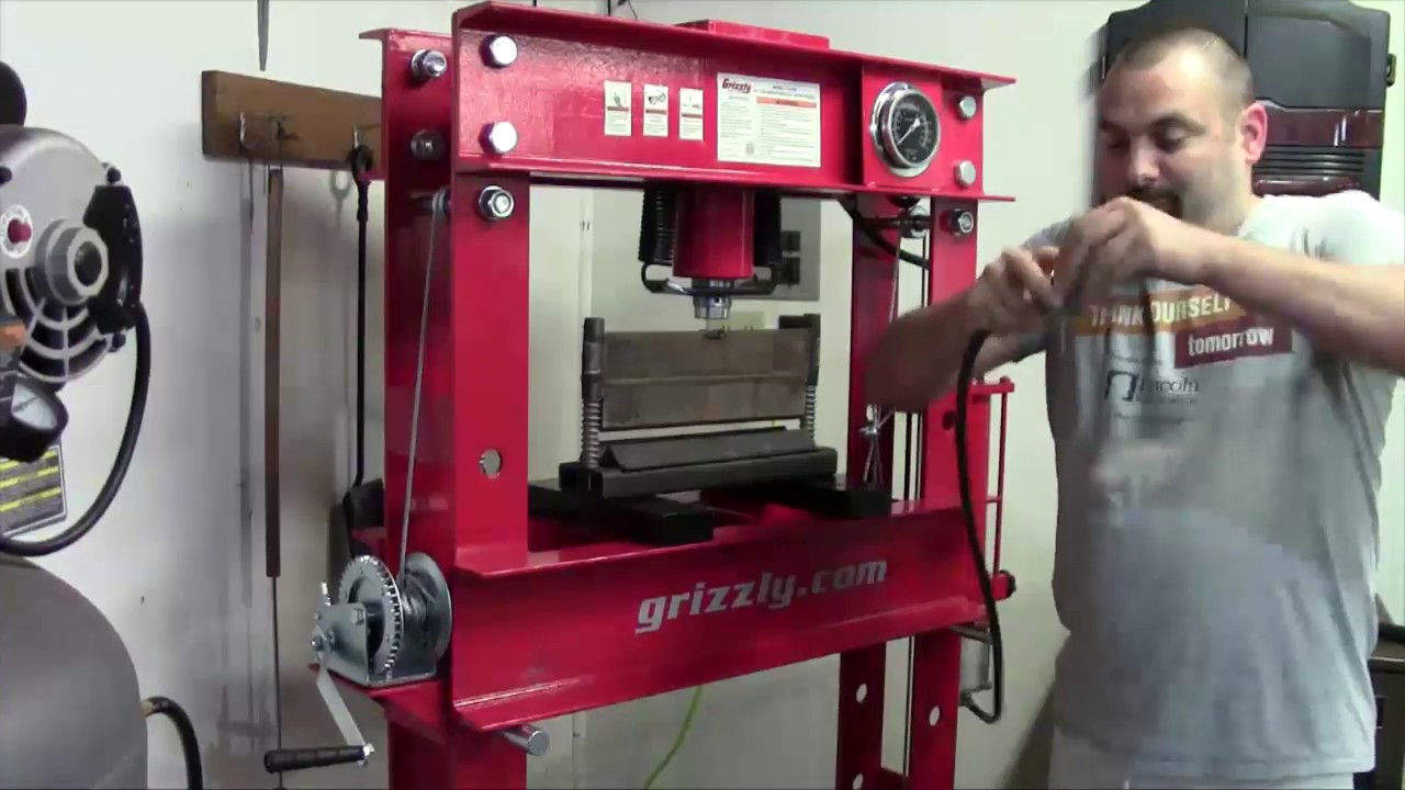 Grizzly T27978 - 50-Ton Air/Hydraulic Shop Press