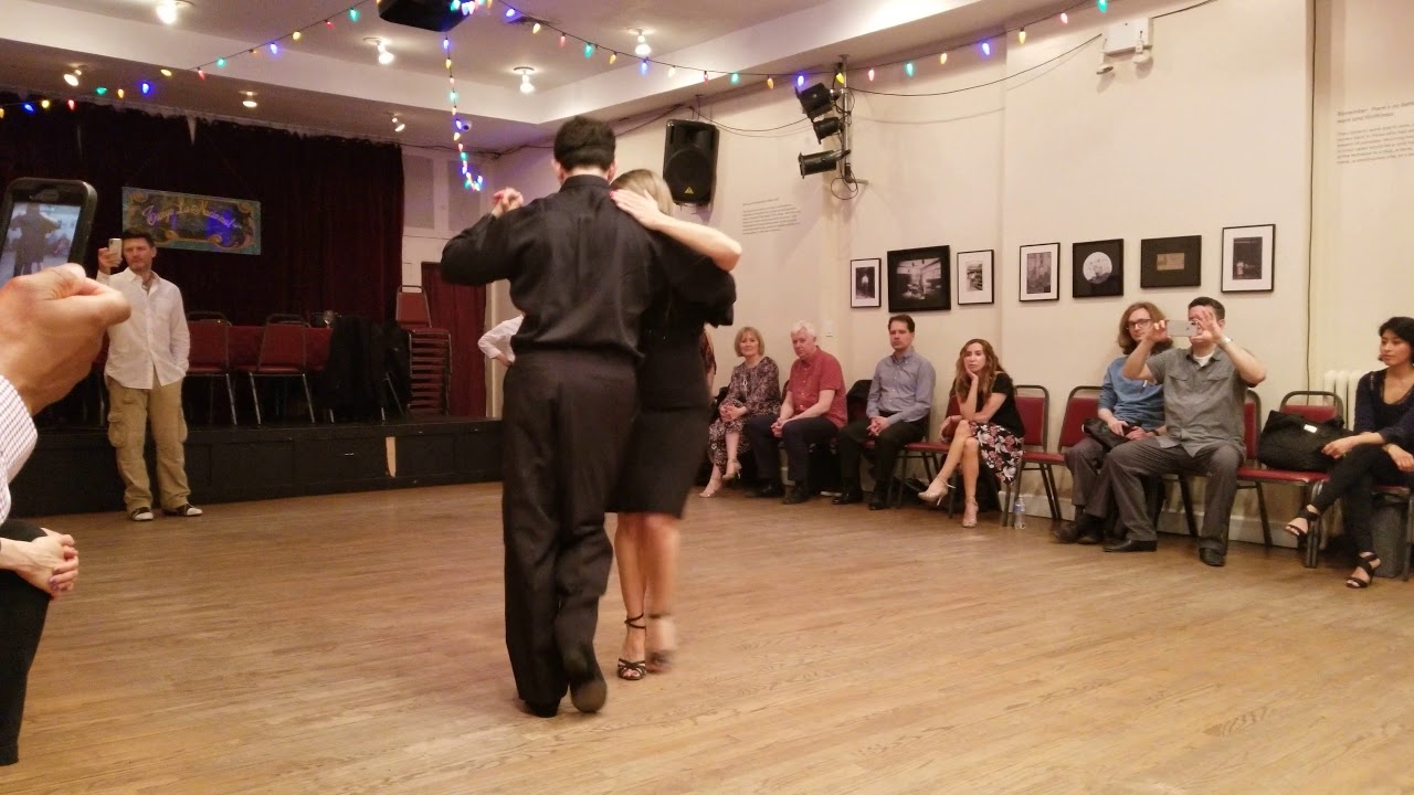 Argentine tango class: Anal&iacute;a Centuri&oacute;n & Jeremias Fors - Tinta Verde