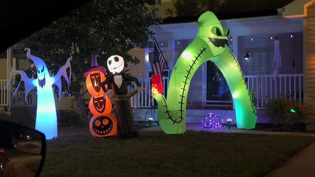 🇺🇸 CASE AMERICANE DECORATE 🎃👻 in giro per il quartiere - Halloween 2023