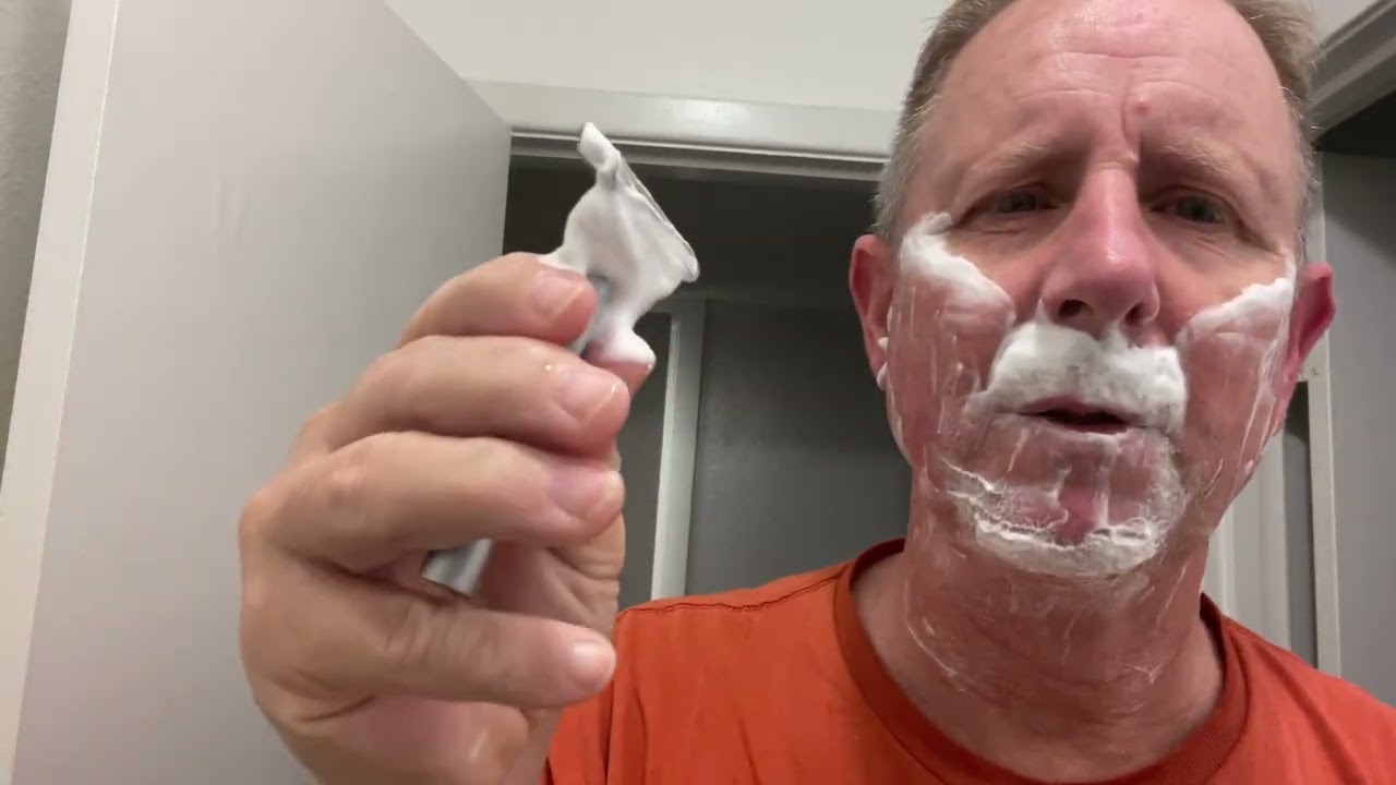 Simple shave with Arko and the sleek 