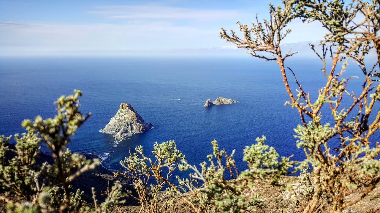 Sendero desde Chamorga hasta Roque Bermejo, Anaga - Tenerife 4K - Hiking in the Canary Islands
