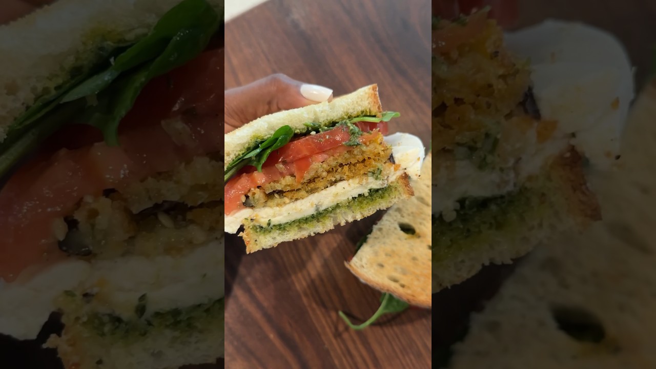 Crispy Eggplant & Vegan Pesto Sandwich 🍆 recipe is on Sweetgreensvegan.com #sandwichrecipe #vegan