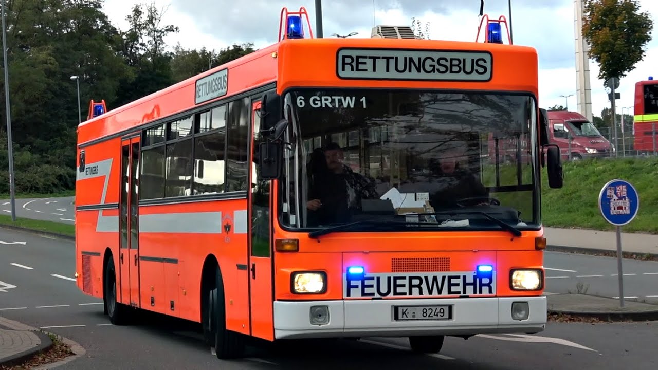 [Gr&ouml;&szlig;ter BOMBENFUND der STADTGESCHICHTE] - Einsatzfahrten in Essen | GRTW, PTZ10, & Sonderfahrzeuge!