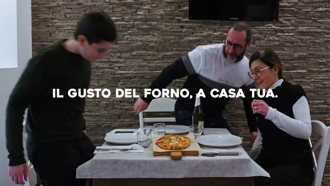 Pinsa Romana Artigianale a Casa Tua | Scopri SaporèLab
