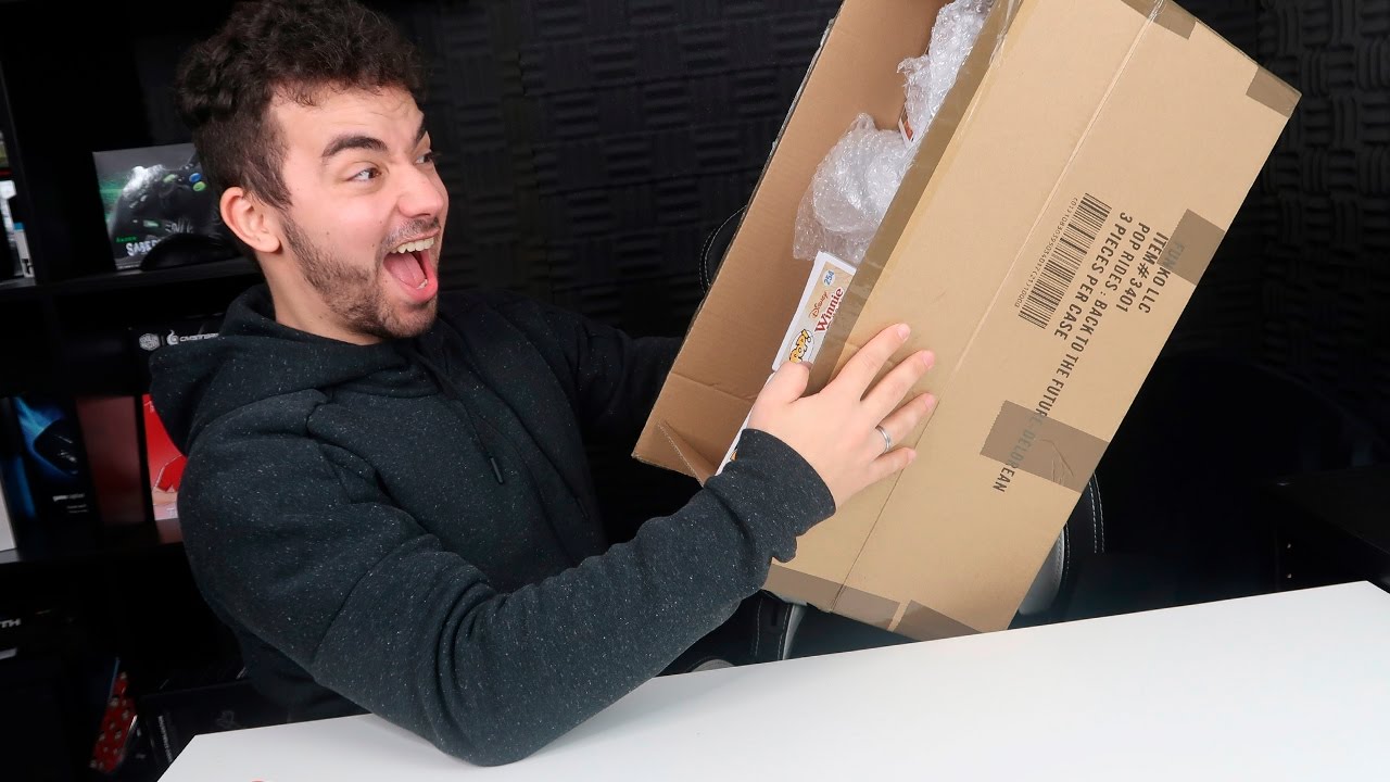 RECEBI UMA CAIXA GIGANTE DE POP FIGURES !! CASA DA BD !