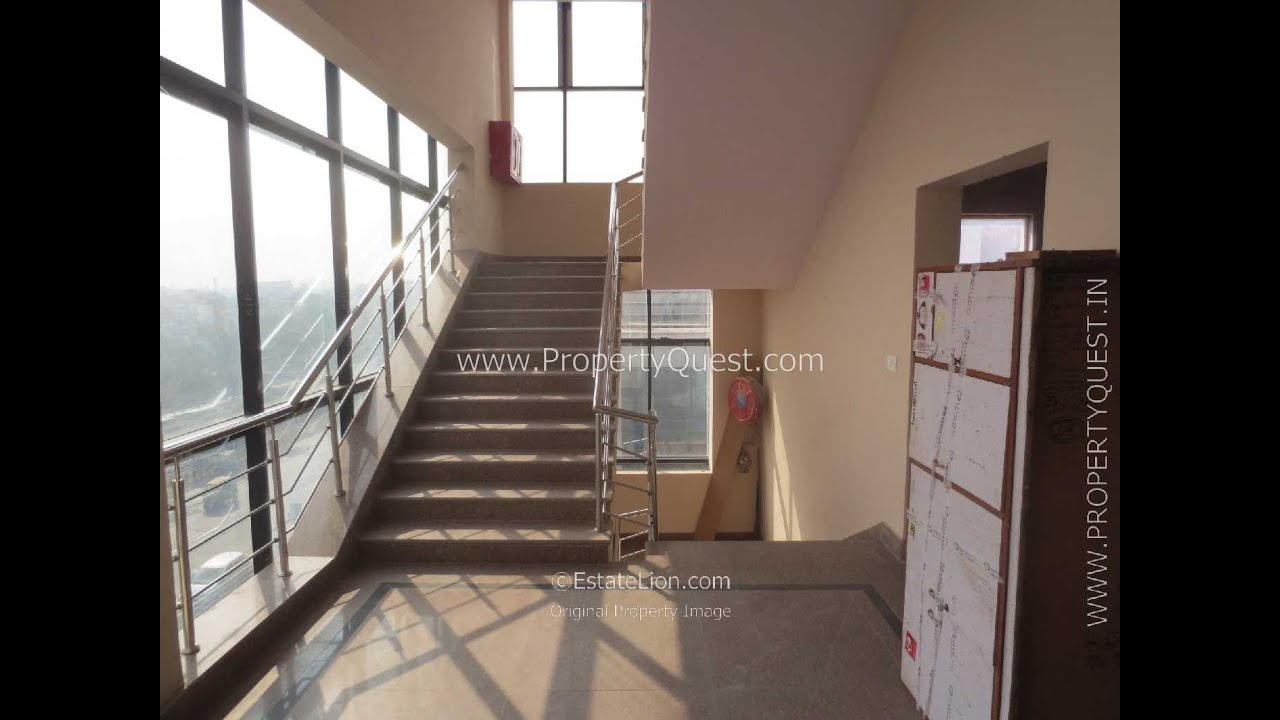 Prime Location 6000 &ndash; 18000 sq.ft. Office Space for Rent in Sector-4, Noida