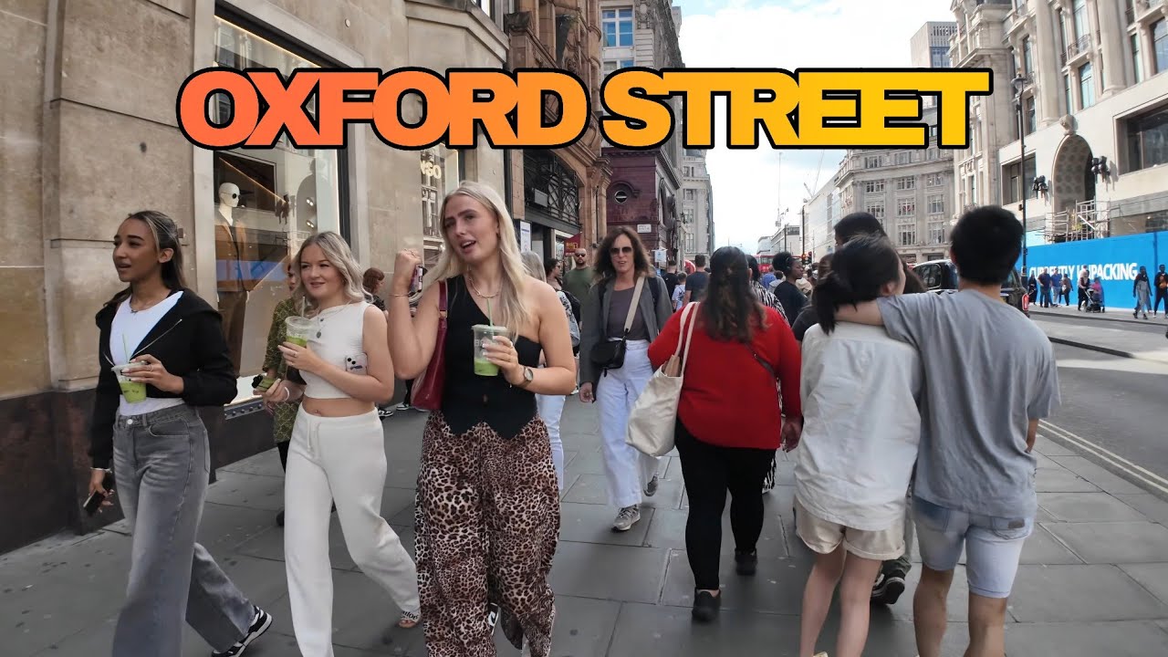 A Perfect Day on Oxford Street London – Walking Tour for First-Time Visitors