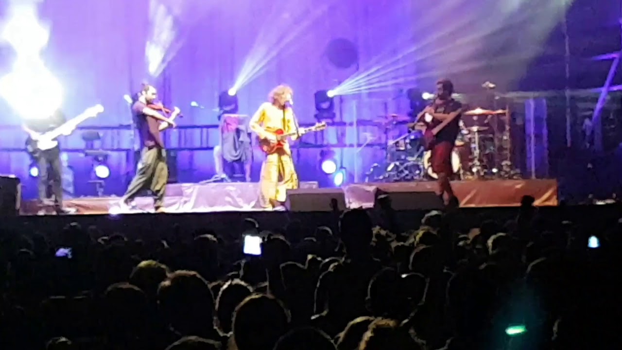 «Un suspiro acompasado»  ROBE SEVILLA DIRECTO 14 OCTUBRE 2017