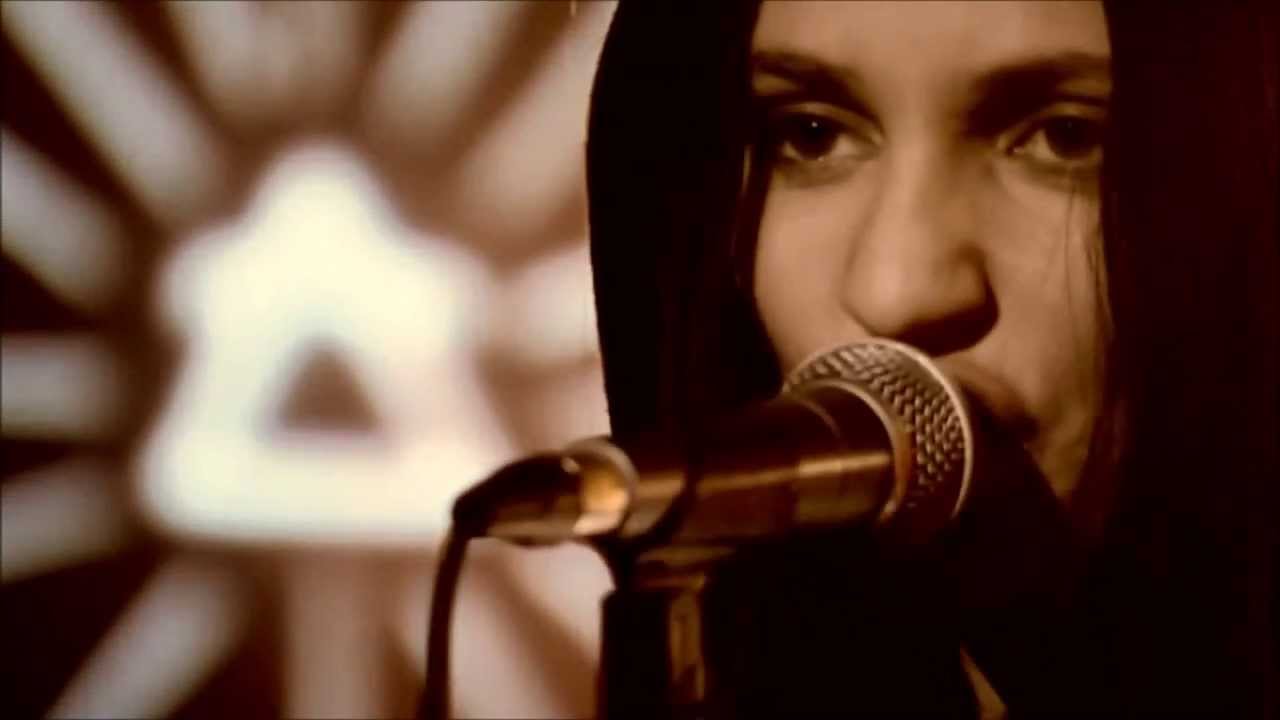 Nicole Sabouné - Saving up (Live, tv4), 9 feb 2014