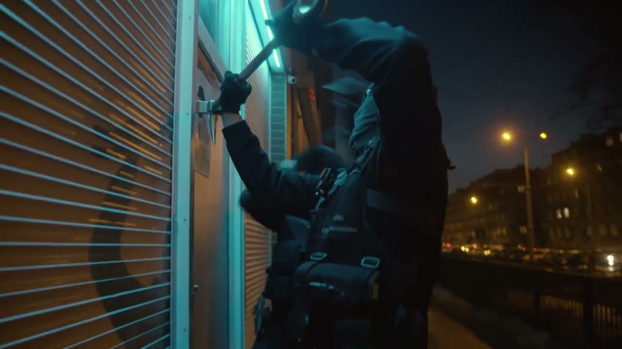 Funkcjonariusze dotarli do kolejnego lokalu z automatami! [Nic do zgłoszenia]