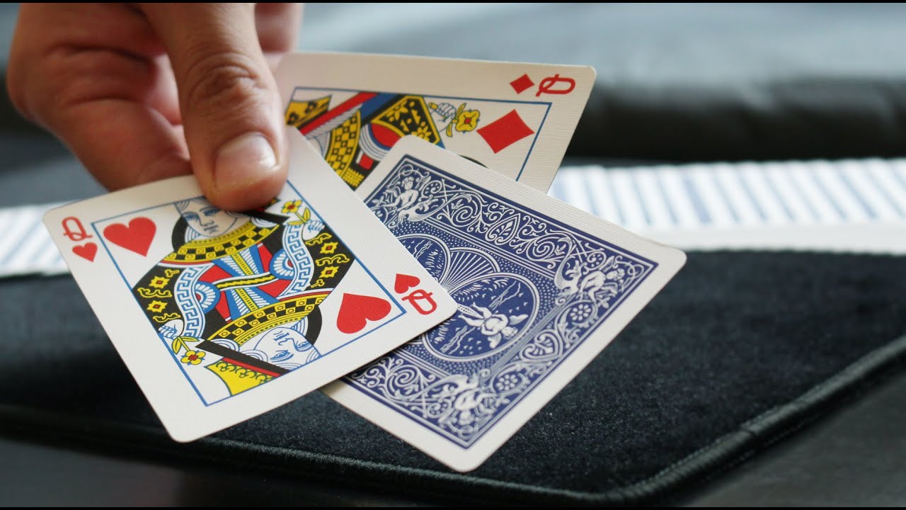 Truco de Magia Increíble y Fácil | La carta atrapada REVELADO