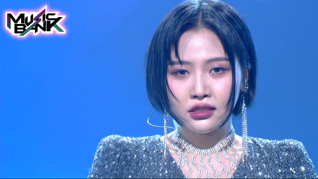 Swan(수안) - Road in the Light (Music Bank) | KBS WORLD TV 220114