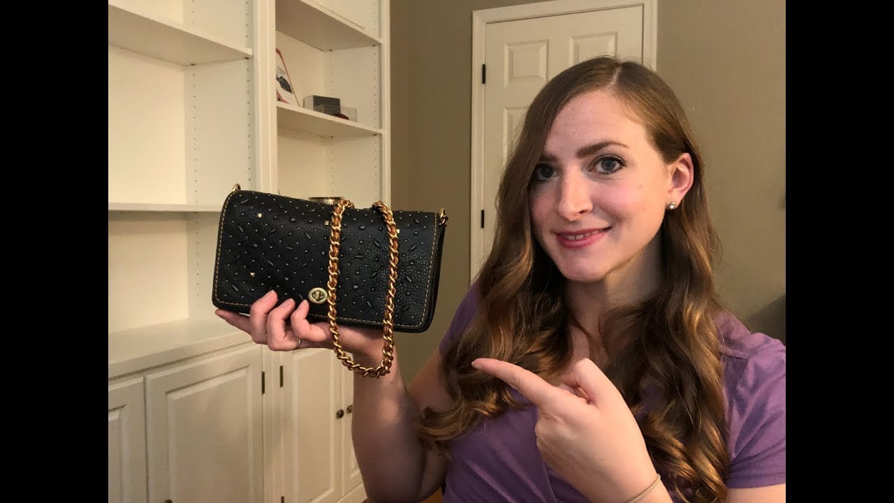 *REVIEW* Coach Dinky Bag & What Fits