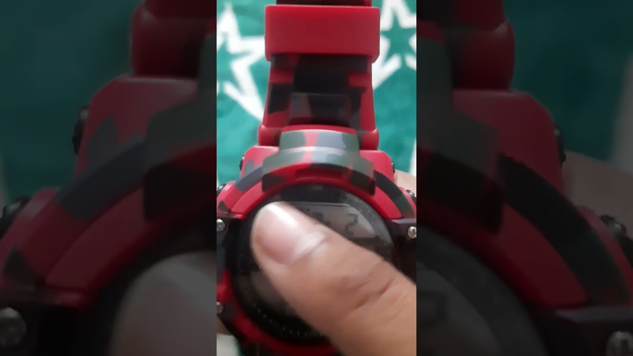 Having hard time setting up time no problem in this channel I will show you how FWD watches work 